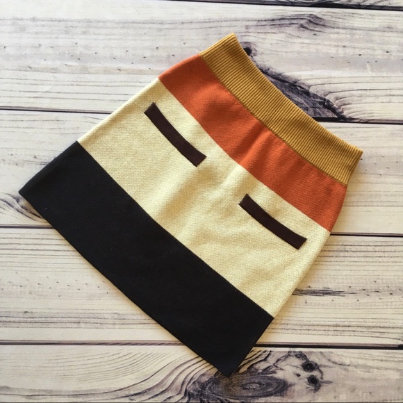 ★SOLD★Knit Mini Skirt - Picture 2 of 7